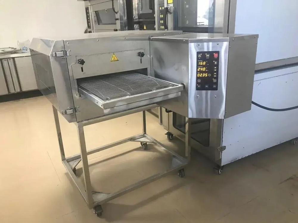 Commercial Conveyor Pizza Oven Image 8