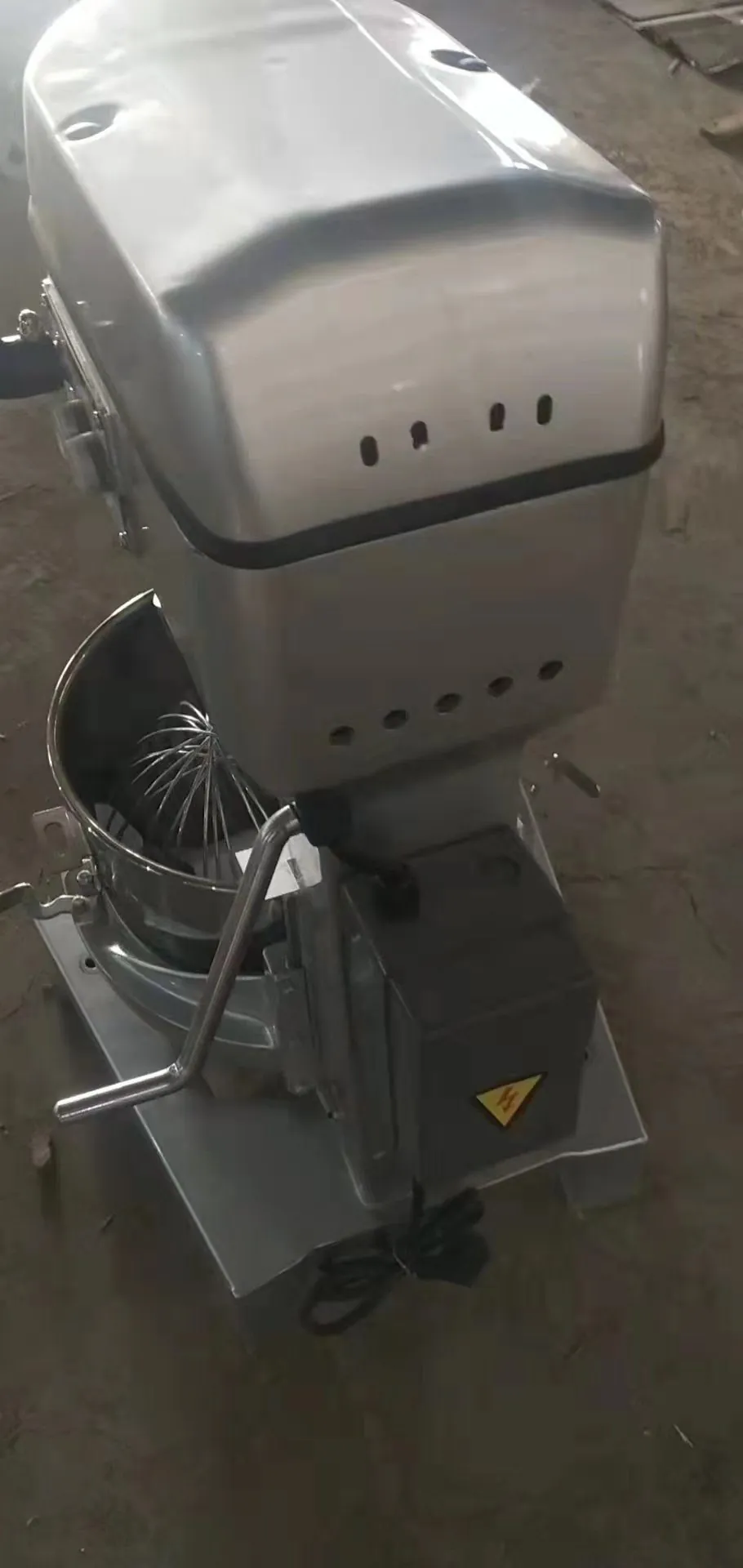 Commercial Planetary Mixer 20L Image 2